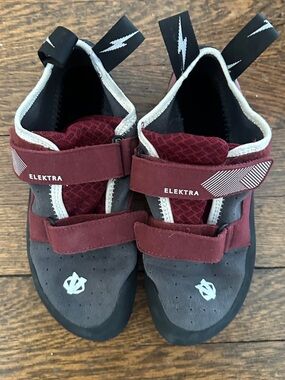 Evolv • Elektra Velcro Climbing Shoes